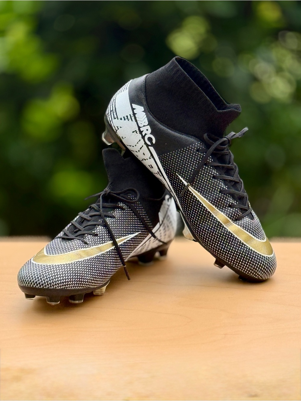 Silver and Gold High Top Soccer Cleats Men's 11.5 Unbranded
